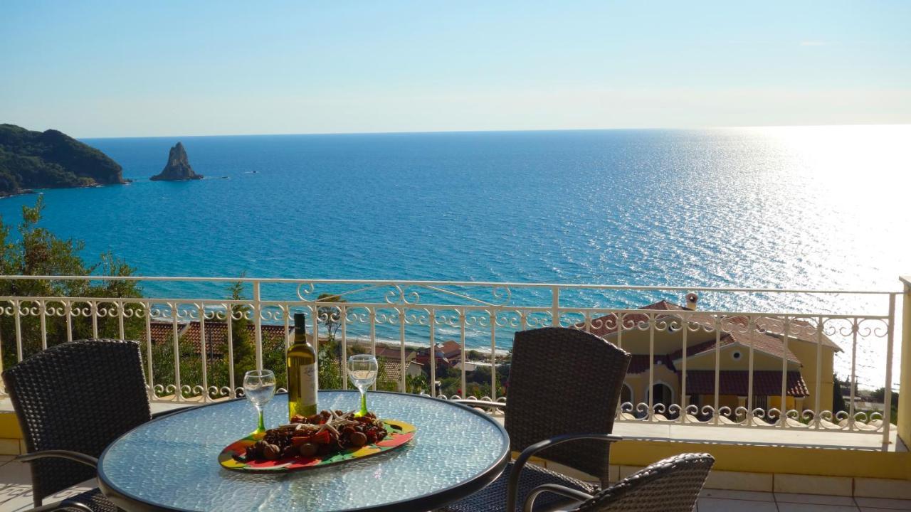Natalia Apartment B With Panoramic Sea Views Of Agios Gordios Bay Dış mekan fotoğraf