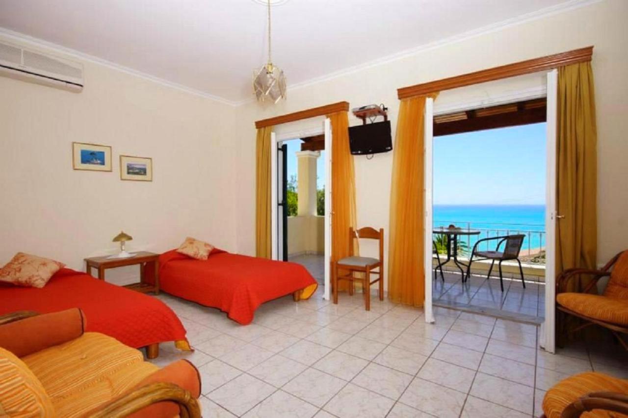 Natalia Apartment B With Panoramic Sea Views Of Agios Gordios Bay Dış mekan fotoğraf