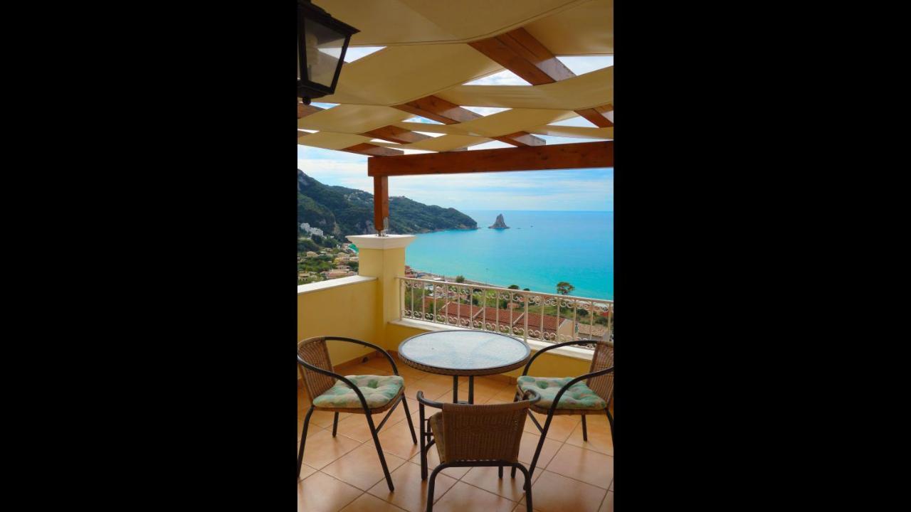 Natalia Apartment B With Panoramic Sea Views Of Agios Gordios Bay Dış mekan fotoğraf